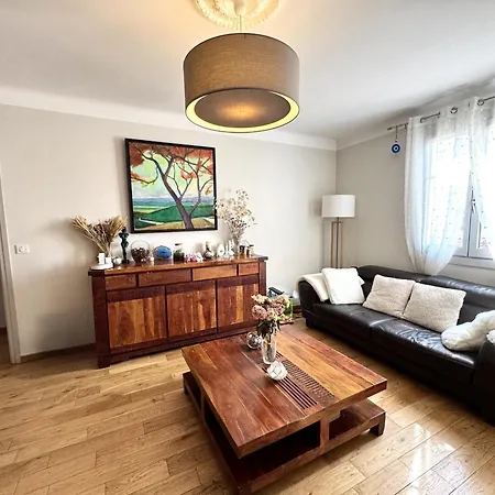 Bb Ot Petit Balcon De La Providence - Old Town *